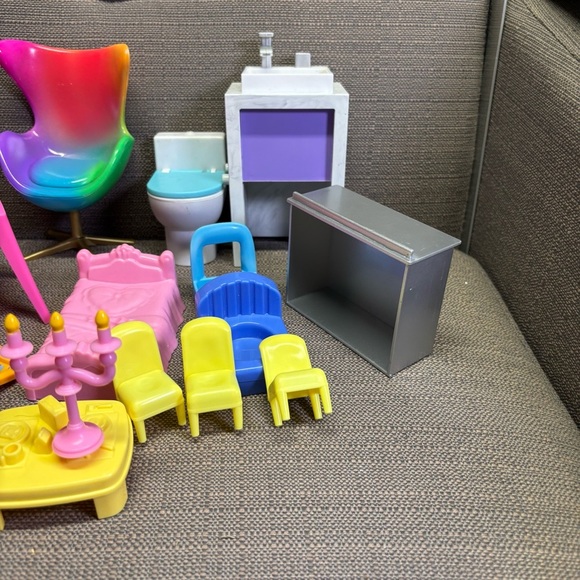 Doll Colorful Kids Barbie Rainbow High Toy Furniture Accessories Set Lot - Picture 4 of 4